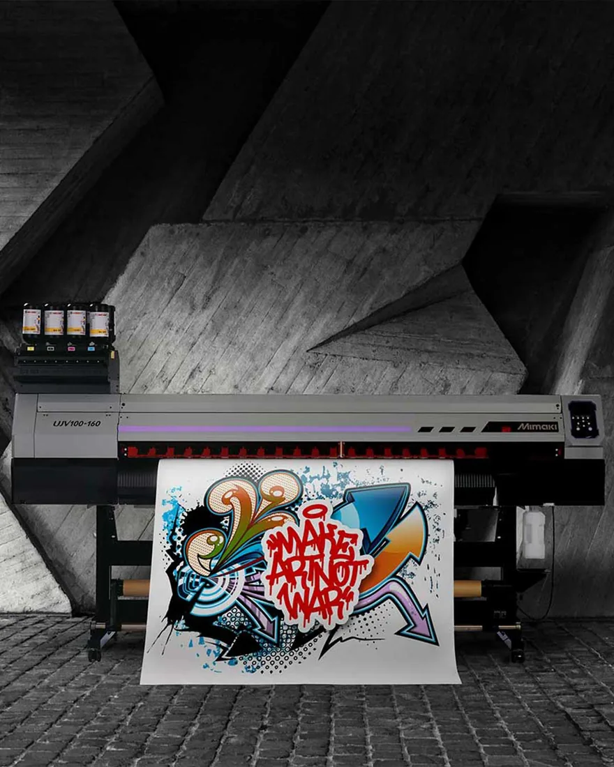 Impresora UV Mimaki UJV100-160 en producción